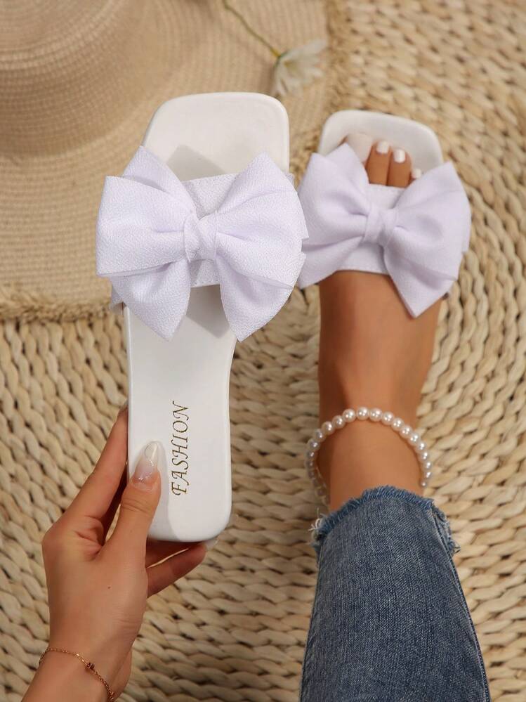 European And American Style Plus Size Women Comfortable Bow-Knot Flat Sandals, Casual Fashion Open-Toe Beach Slippers For Outdoor Wear In Summer Valentines