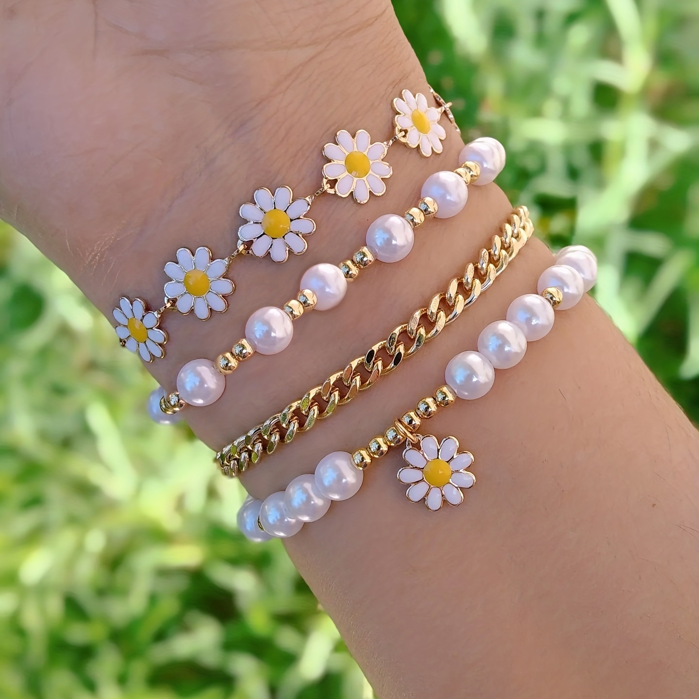 4pcs/Set Delicate Daisy Flower Charm & Faux Pearl Chain Bracelet Alloy Hand Jewelry Gift